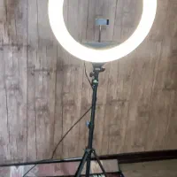 رینگ لایت بزرگ ۲۲ اینچی RL