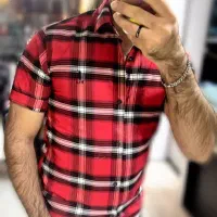 پیراهن چهارخانه کشی