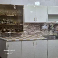 کابینت خیلی تمیز در حد نو|آب‌چکان و نظم‌دهنده ظروف|یزد, |دیوار