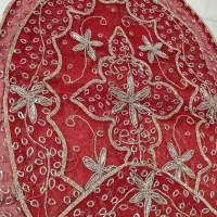 رومیزی ۳ تکه سِرمه دوزی زرشکی کاملا نو