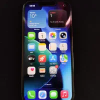 13 پرو بسیار تمیز