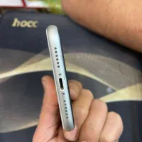 ایفون ۱۱نرمال