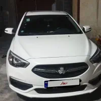 شاهین 1402gسانروف دار رنگ سفید