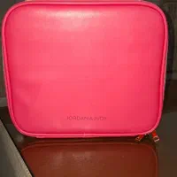 چمدان میکاپ از برند jordan and judy