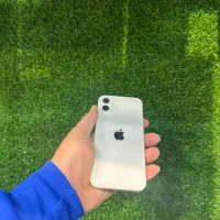 آیفون ۱۲ نرمال سفید