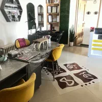 اجاره میز ناخن