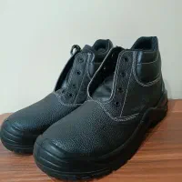 کفش ایمنی ساق دار