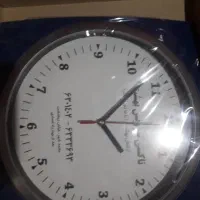 ساعت دیواری
