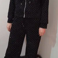 یک ست شیک و جذاب .مناسب برای مهمونی