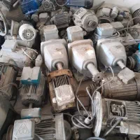 ۳۰۰عدد پالت موزاییک و۶۰ عدد دینام و گیربکس حلزونی|ابزارآلات|خمینی‌شهر, |دیوار