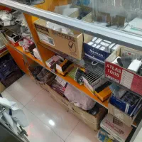 دو عدد ویترین و یک عدد میز کامپیوتر|میز تحریر و کامپیوتر|مشگین شهر, |دیوار