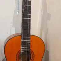 گیتار یاماها c70