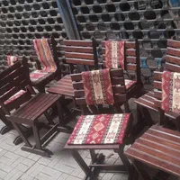 میز و صندلی چوبی نراد سالم