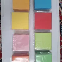 ۸ بسته کاغذ رنگی ۹در۹