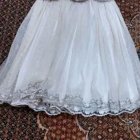 لباس دخترانه وبشقاب دیوارکوب|لباس|شیراز, شهرک پرواز|دیوار