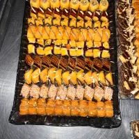 نیروی خانم یا آقا درکارگاه قنادی نیازمندیم