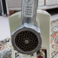 چرخ گوشت  ۱۵۵۰ وات Bosch|سایر لوازم برقی|رشت, نامجو|دیوار