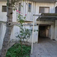 ملک دربست ۱۰۰ متری. شقایق نهم.