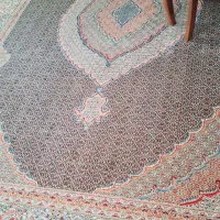 یک عدد قالی در حد نو