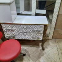 آینه و کنسول