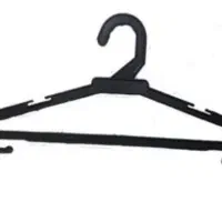 چوب لباسی پلاستیکی مشکی