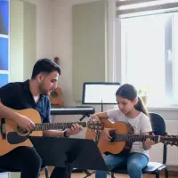 آموزش آواز و گیتار در منزل و آموزشگاه