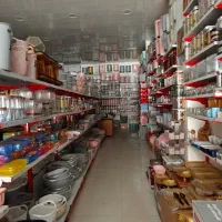 واگذاری فروشگاه پلاستیک اجناس و قفسه ها