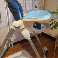 صندلی غذای کودک در حد نو