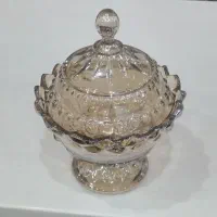 شکلات خوری و چندتا ظرف به شرح عکس