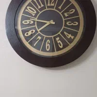 ساعت دیواری تمام چوب