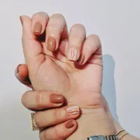 خدمات کاشت ناخن و..|خدمات آرایشگری و زیبایی|زرند, |دیوار