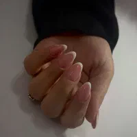 کاشت ناخن تخفیف