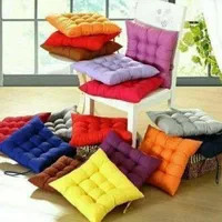 بالشتک نشیمنی|رختخواب، بالش، پتو|کرمانشاه, |دیوار