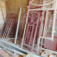 فروش تعدادی درب و پنجره