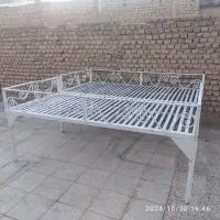 تخت فلزی مناسب باغ وویلا|تخت و سرویس خواب|کاشمر, |دیوار