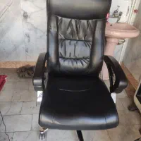 صندلی چرخ دار مدیریتی