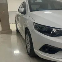 تارا وی چهار رنگ سفید