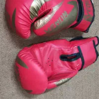 دستکش بوکس ونومی