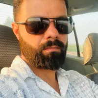 برقکار و لوله کش ساختمان هستم