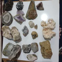 سنگ های قیمتی عقیق فسیل آمیتیست