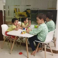 میز و صندلی کودک مدرن و فانتزی ترک شرکتی|تخت و صندلی بچه|تهران, نازیآباد|دیوار