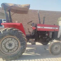 تراکتور 475  در حال کار