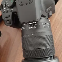 دوربین Canon EOS 850D + لنز 18-135 IS USM در حد نو|دوربین عکاسی و فیلم‌برداری|پارس‌آباد, |دیوار