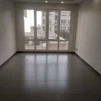 ۱۱۰ متر اداری/ ساختمان پزشکان/ بر اصلی فرمانیه