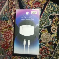 آدابتور آیفون ۱۴ پرو