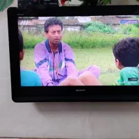 تلویزیون ۳۲ سونی اصل|تلویزیون و پروژکتور|مشهد, کوی المهدی|دیوار