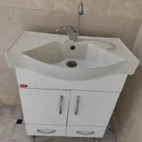 روشویی کابینتی|لوازم سرویس بهداشتی|قم, تولید دارو و یخچال|دیوار