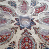 ظروف یک بارمصرف|ظروف نگهدارنده، پلاستیکی، یک‌بارمصرف|قم, چهل درخت‎|دیوار