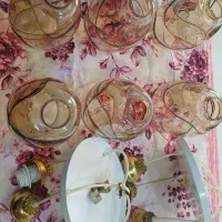 ۲ عدد لوستر شیشه ای سالم
