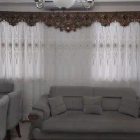 پرده و کتیبه